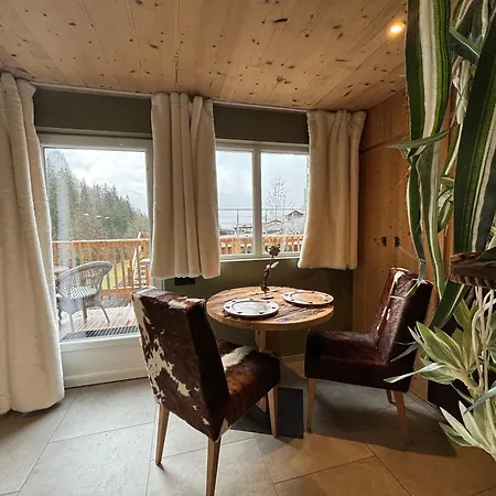 Les Secrets - & Apartman Montriond